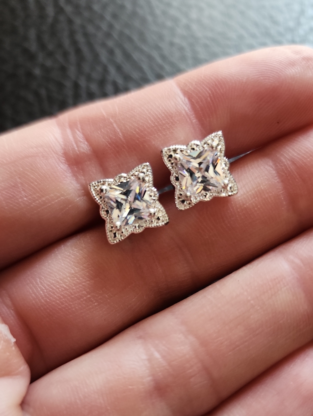 Classic Silver Tone Crystal Star Stud Earrings - Clear